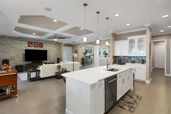 $998,000 | 380 165th Court Northeast, Bradenton, FL 34212