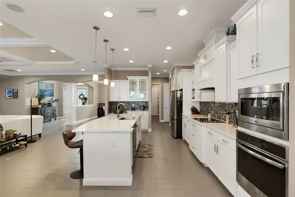 $998,000 | 380 165th Court Northeast, Bradenton, FL 34212