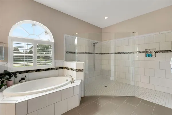 $998,000 | 380 165th Court Northeast, Bradenton, FL 34212