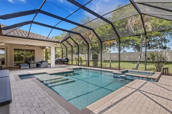 $998,000 | 380 165th Court Northeast, Bradenton, FL 34212