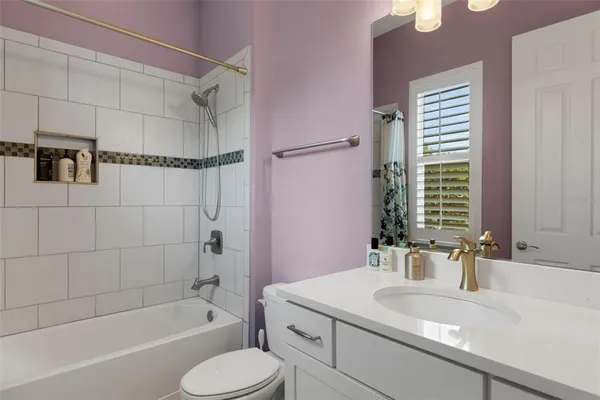 $998,000 | 380 165th Court Northeast, Bradenton, FL 34212