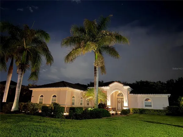 $998,000 | 380 165th Court Northeast, Bradenton, FL 34212