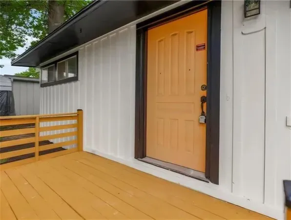 $209,999 | 11120 East 35th Terrace South, Independence, MO 64052