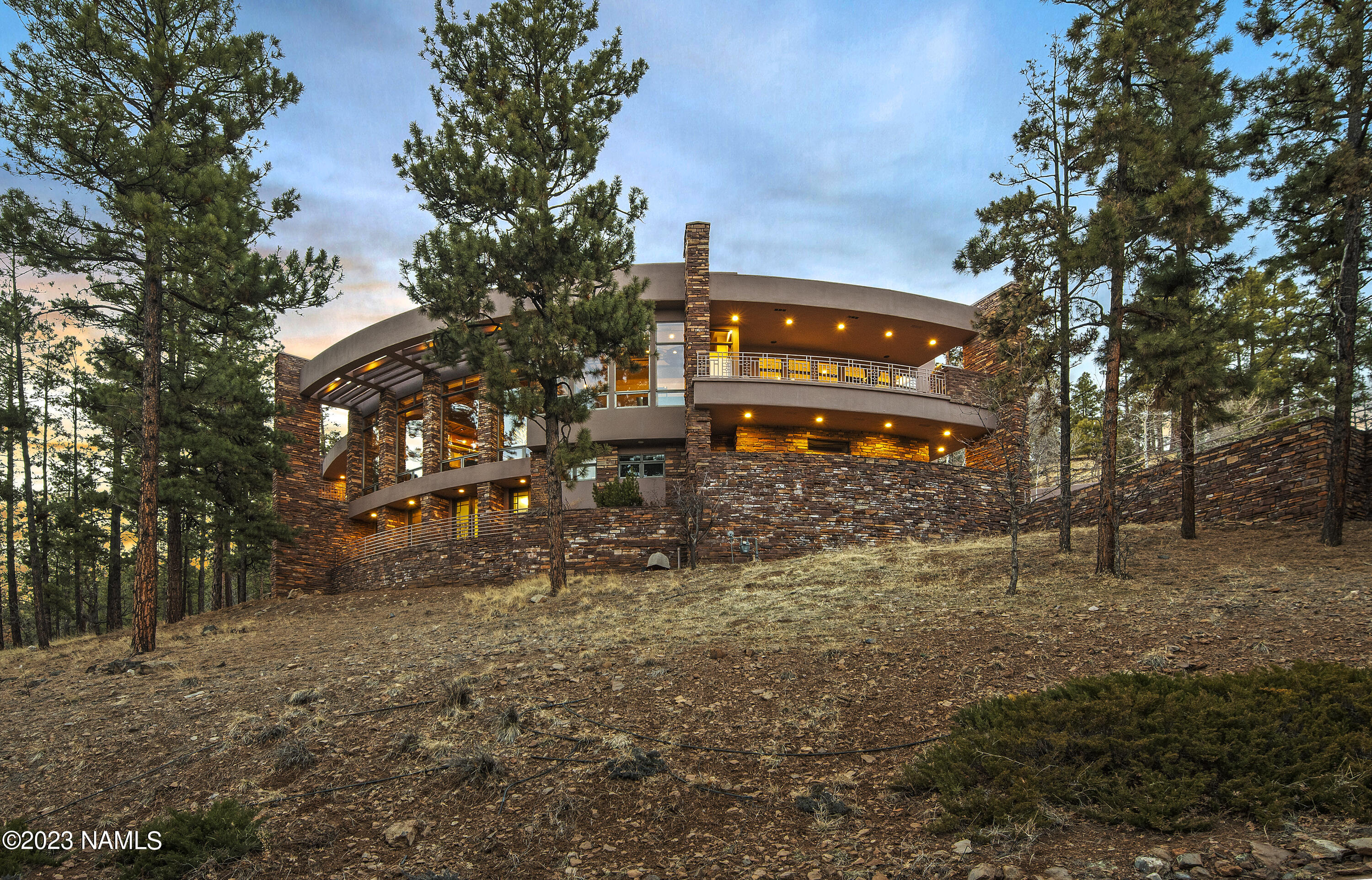 1520 Tolchaco Road Flagstaff, AZ 86001 - Photo 3 of 58 DSC_2641