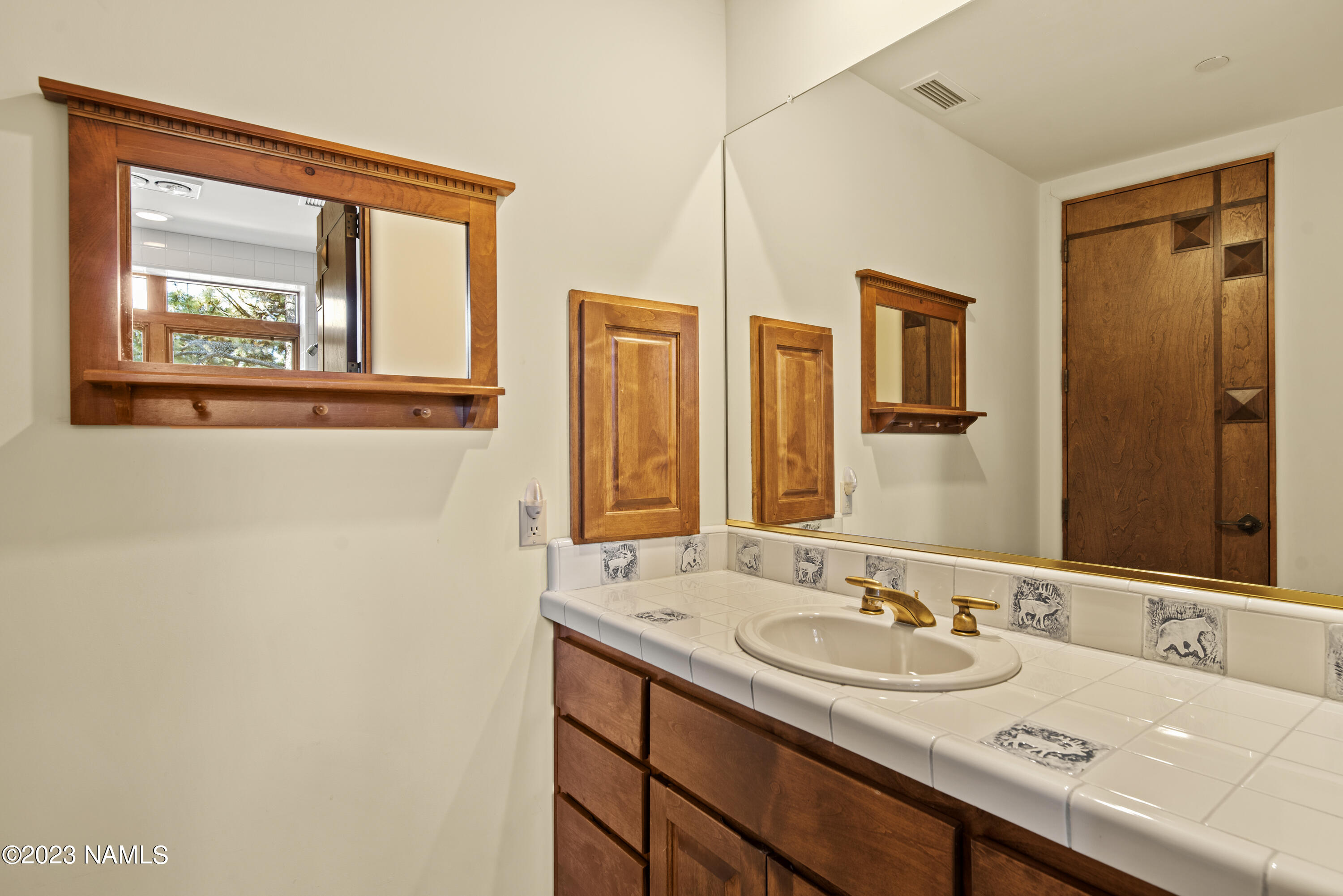 1520 Tolchaco Road Flagstaff, AZ 86001 - Photo 38 of 58 DSC_2397