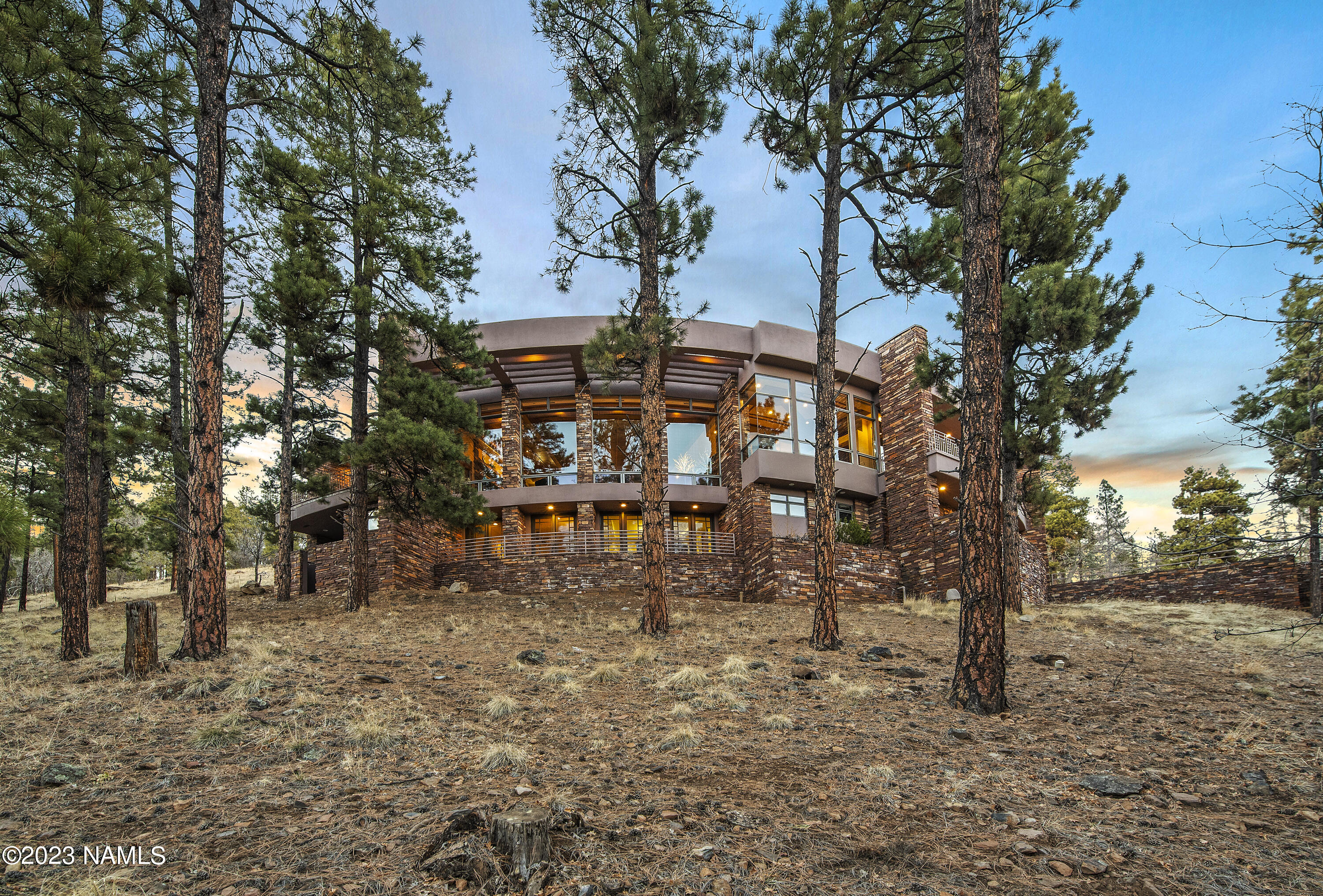 1520 Tolchaco Road Flagstaff, AZ 86001 - Photo 4 of 58 DSC_2616