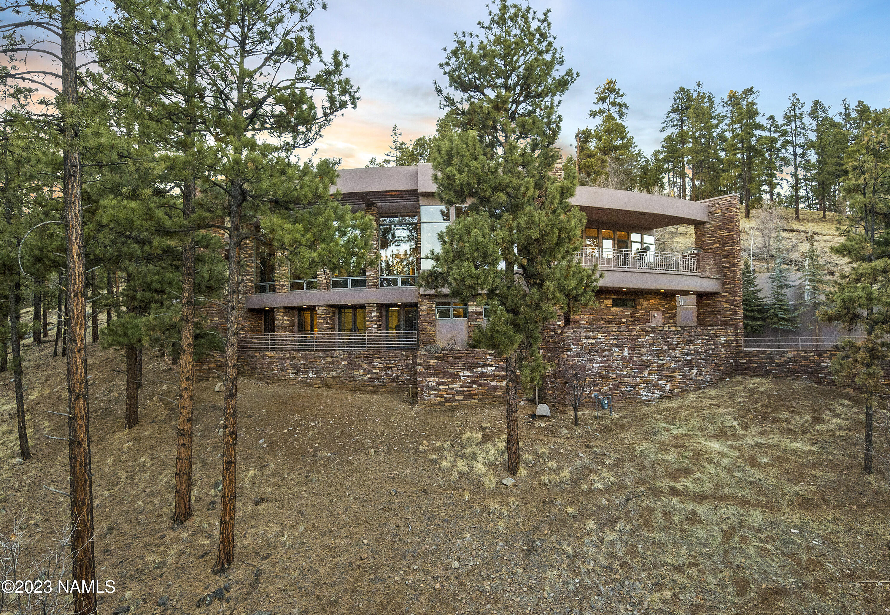 1520 Tolchaco Road Flagstaff, AZ 86001 - Photo 5 of 58 MAX_0055