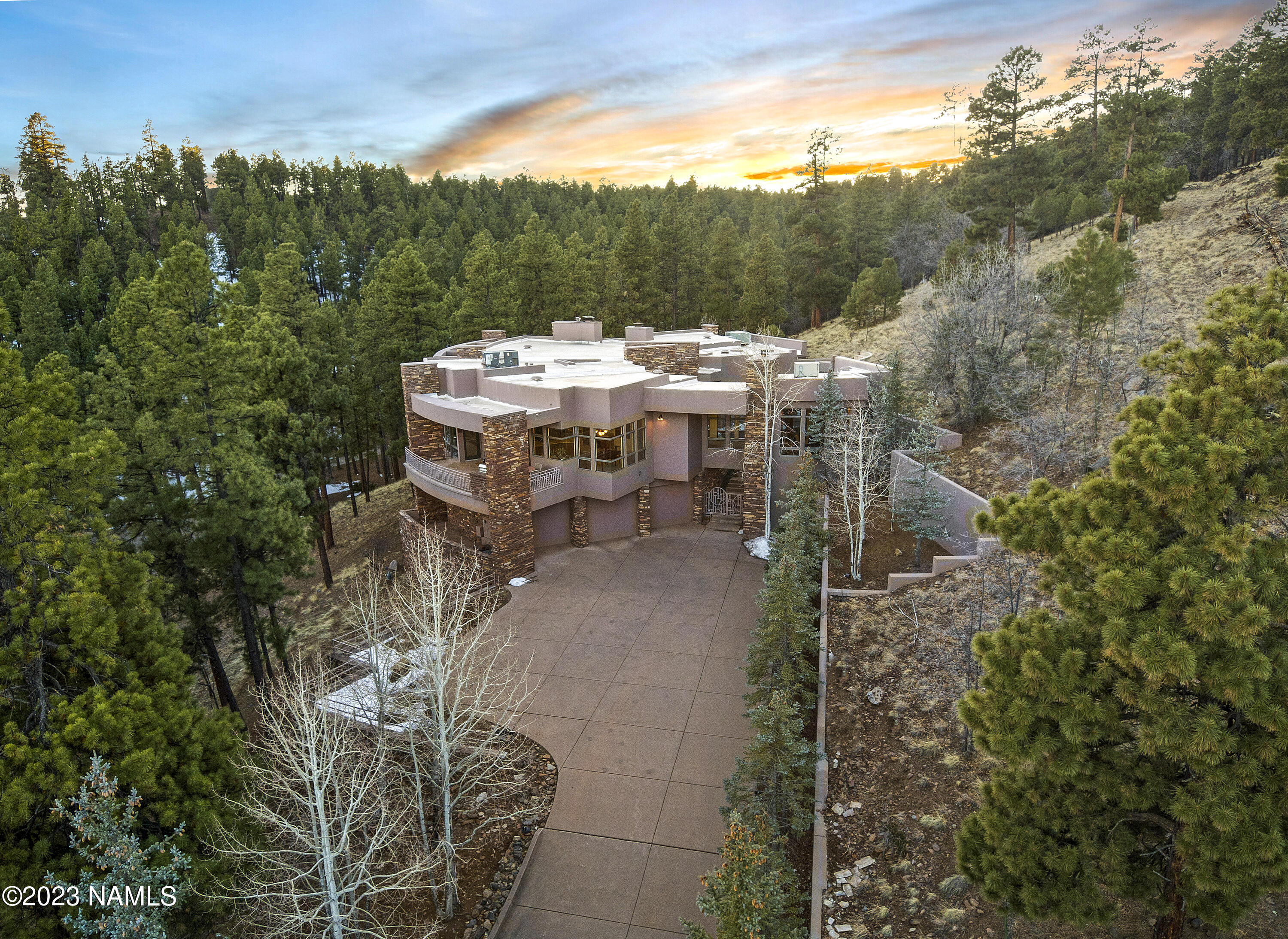 1520 Tolchaco Road Flagstaff, AZ 86001 - Photo 57 of 58 MAX_0018