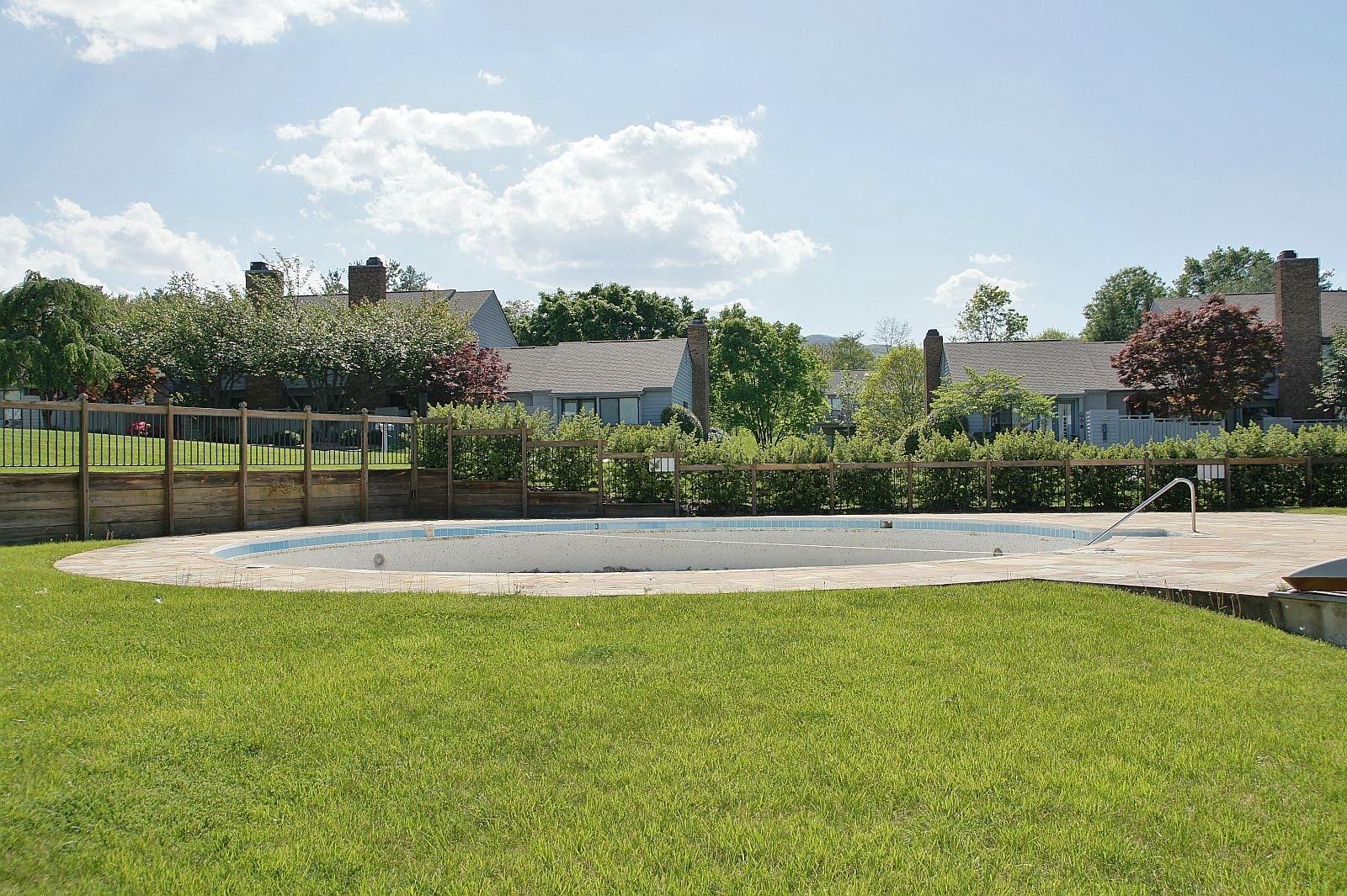 2413 Post Oak Road Salem, VA 24153 - Photo 20 of 22 dsc06040