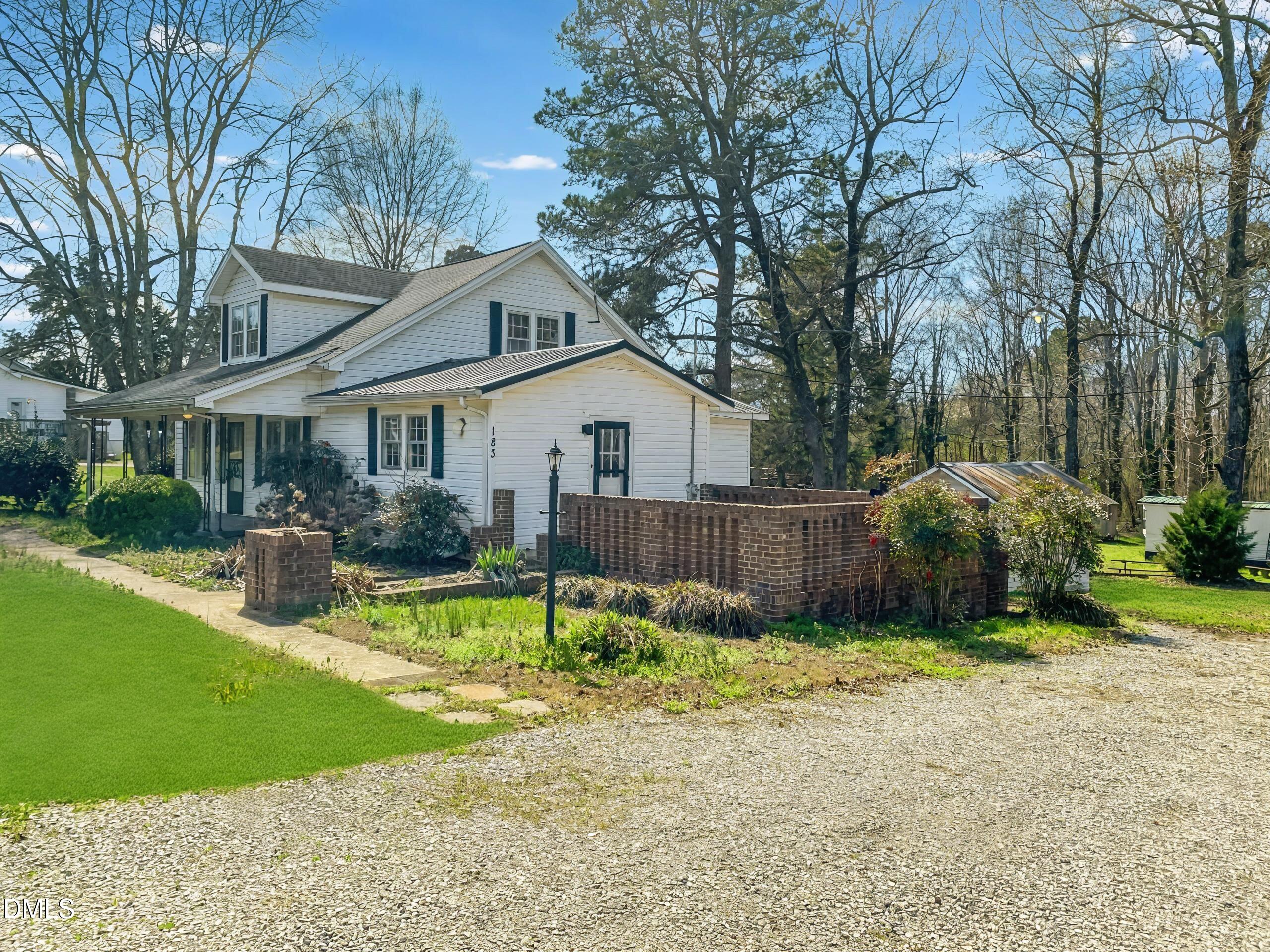 183 Red Hill Loop Road Warrenton, NC 27589 - Photo 3 of 25 183 Red Hill Loop Rd Side View