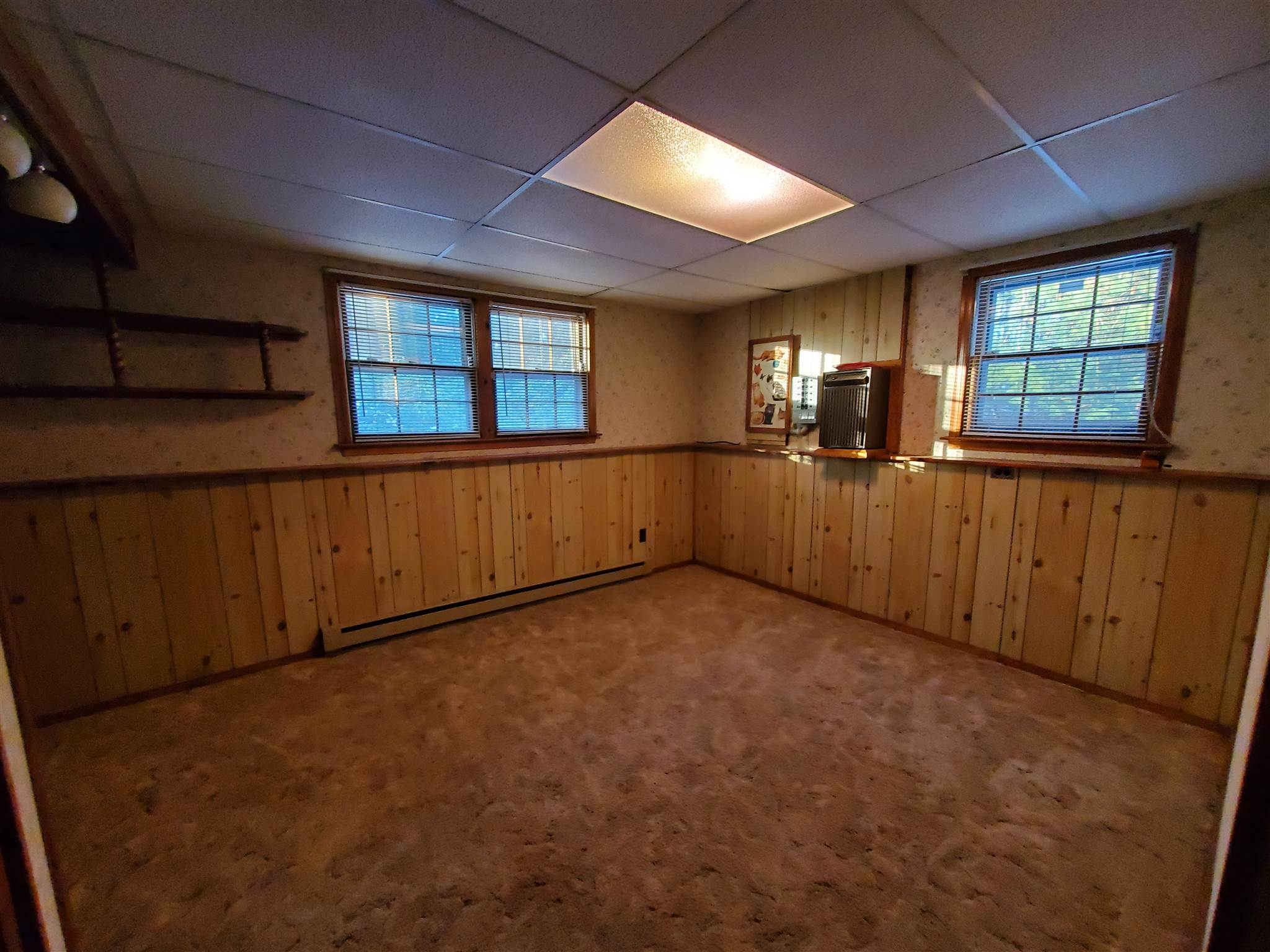 156 Mammoth Road Londonderry, NH 03053 - Photo 23 of 29 Gallery Image 23