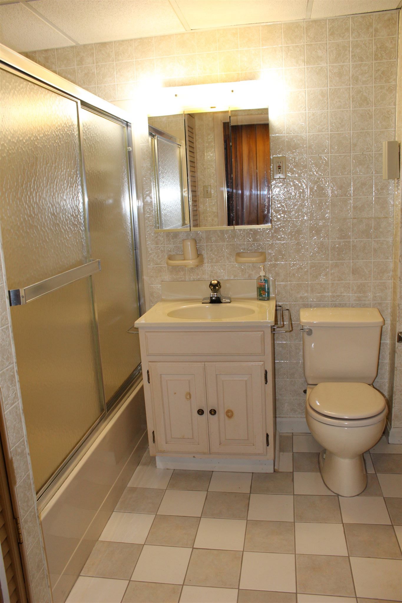 156 Mammoth Road Londonderry, NH 03053 - Photo 27 of 29 Gallery Image 27