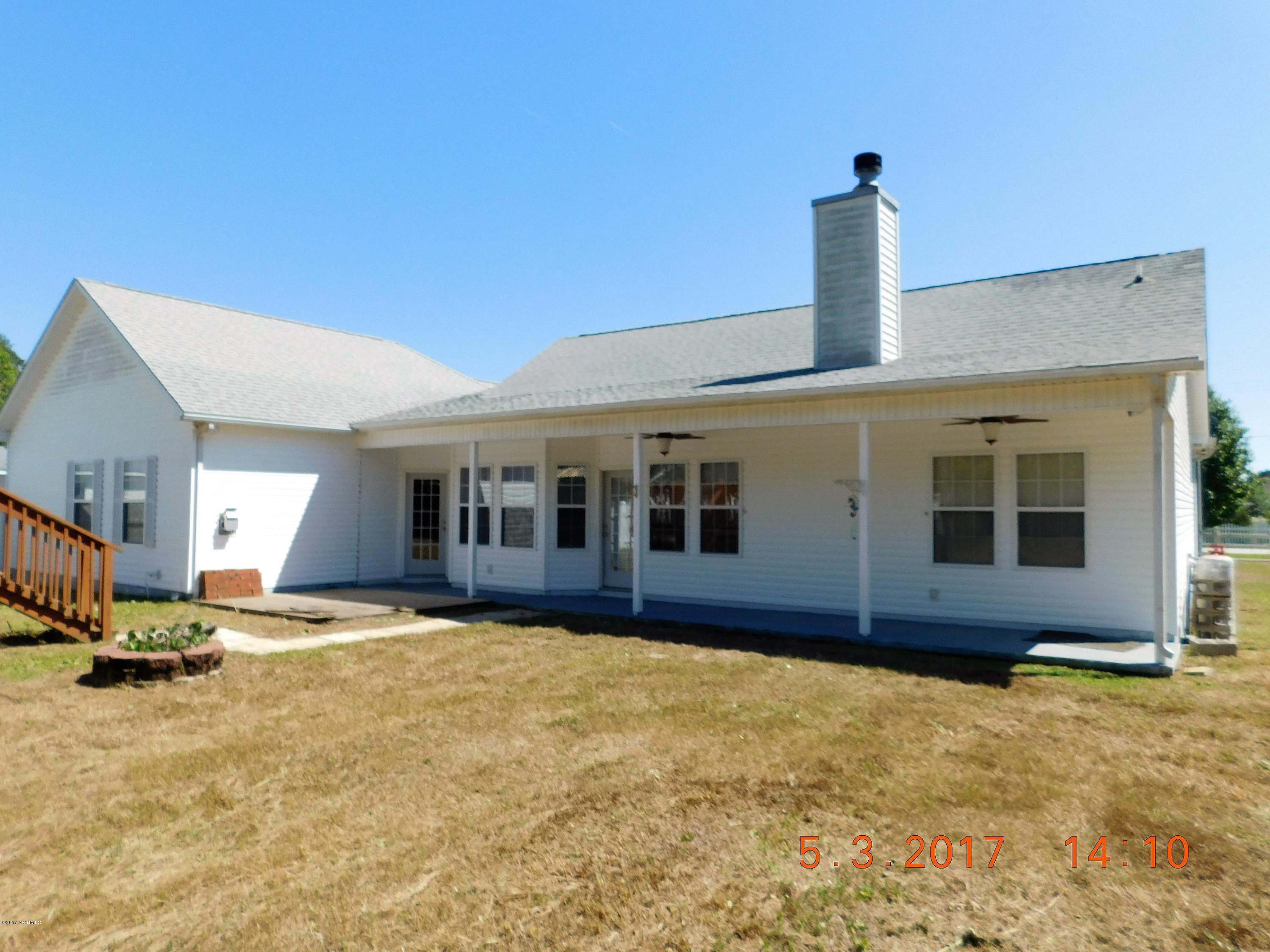 550 West Firetower Road Swansboro, NC 28584 - Photo 6 of 29 DSCN1496