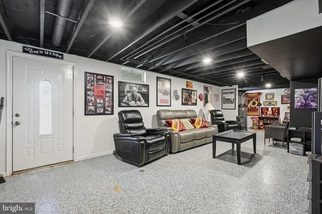 $599,900 | 2723 Fairground Road, Front Royal, VA 22630