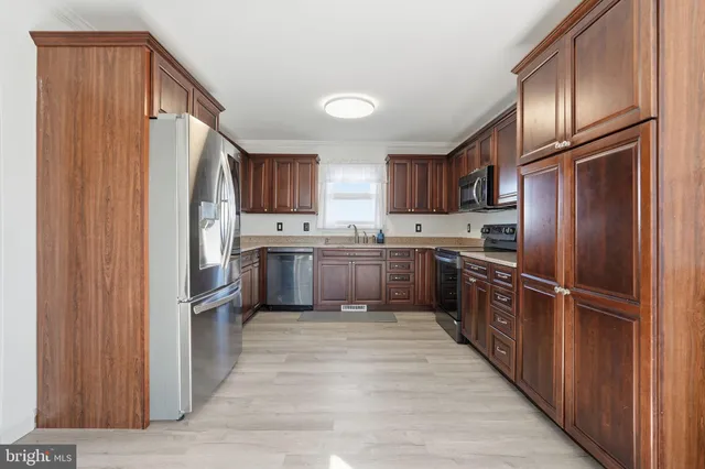 $599,900 | 2723 Fairground Road, Front Royal, VA 22630