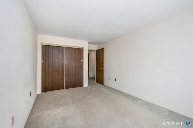 $415,000 | 85 Riverside Avenue, Unit F7, Stamford, CT 06905