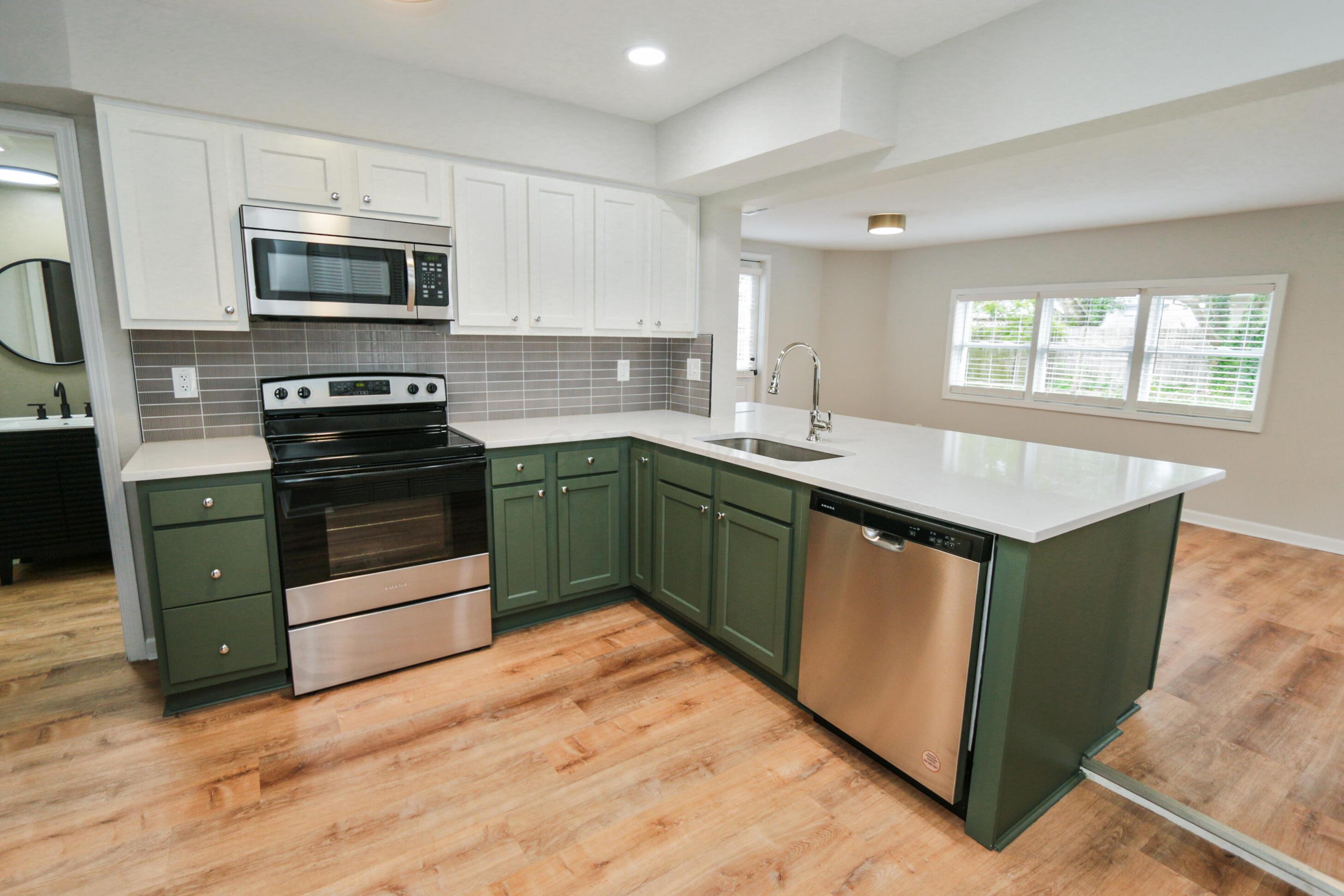 189 North Gould Road Bexley, OH 43209 - Photo 6 of 42 189 N. Gould_-8