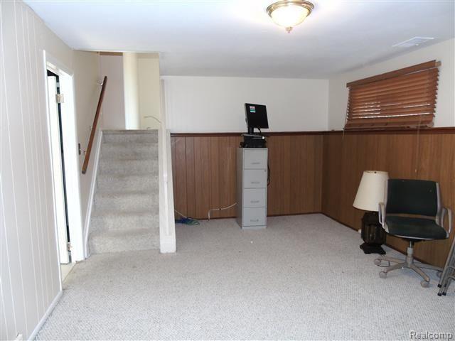 2381 Ravinewood Ypsilanti, MI 48198 - Photo 29 of 38