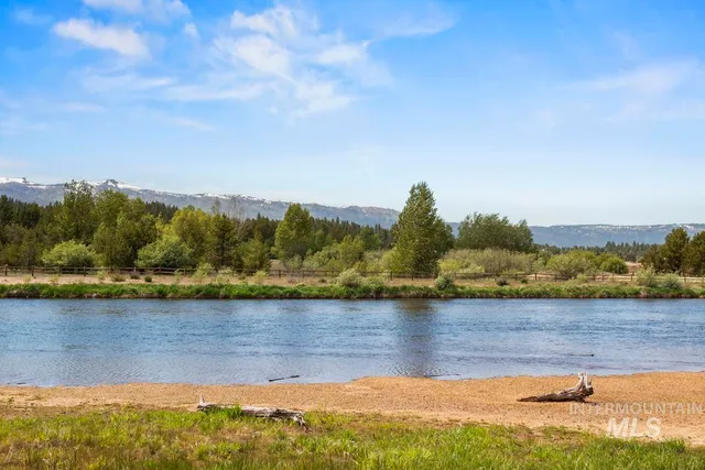 $230,000 | L9-b1 L9-b1 River, Cascade, ID 83611