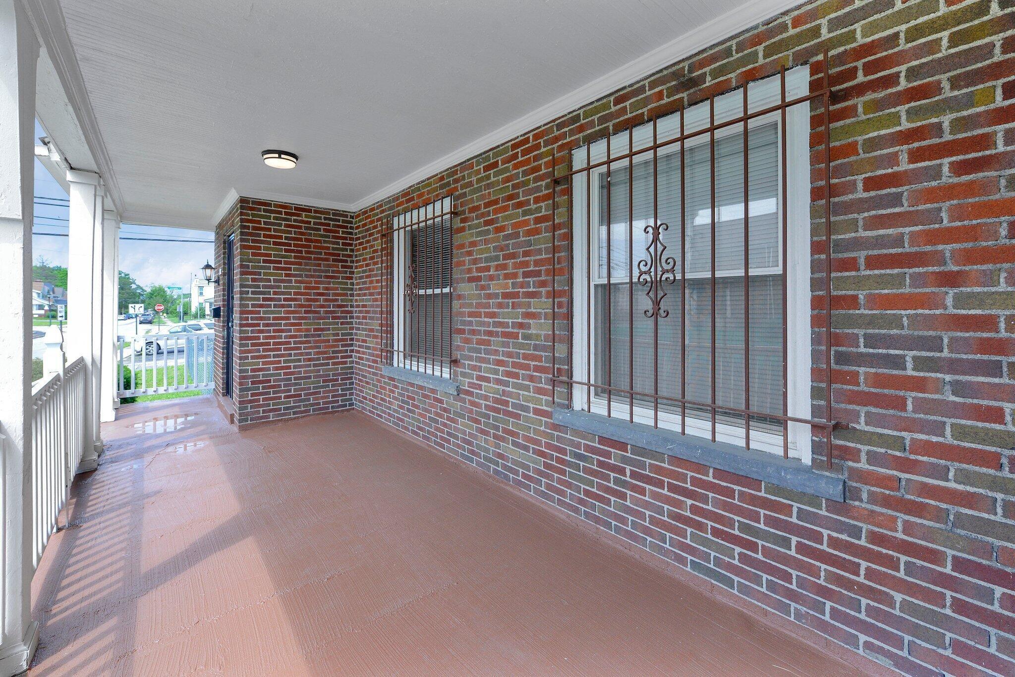 898-900 Berkeley Road Columbus, OH 43206 - Photo 5 of 55 46-web-or-mls-898-berkeley-rd