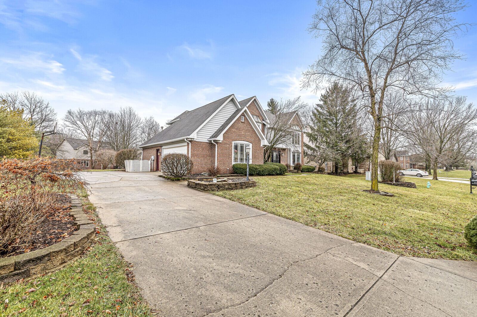 8719 Promontory Road Indianapolis, IN 46236 - Photo 3 of 53 Gallery Image 3