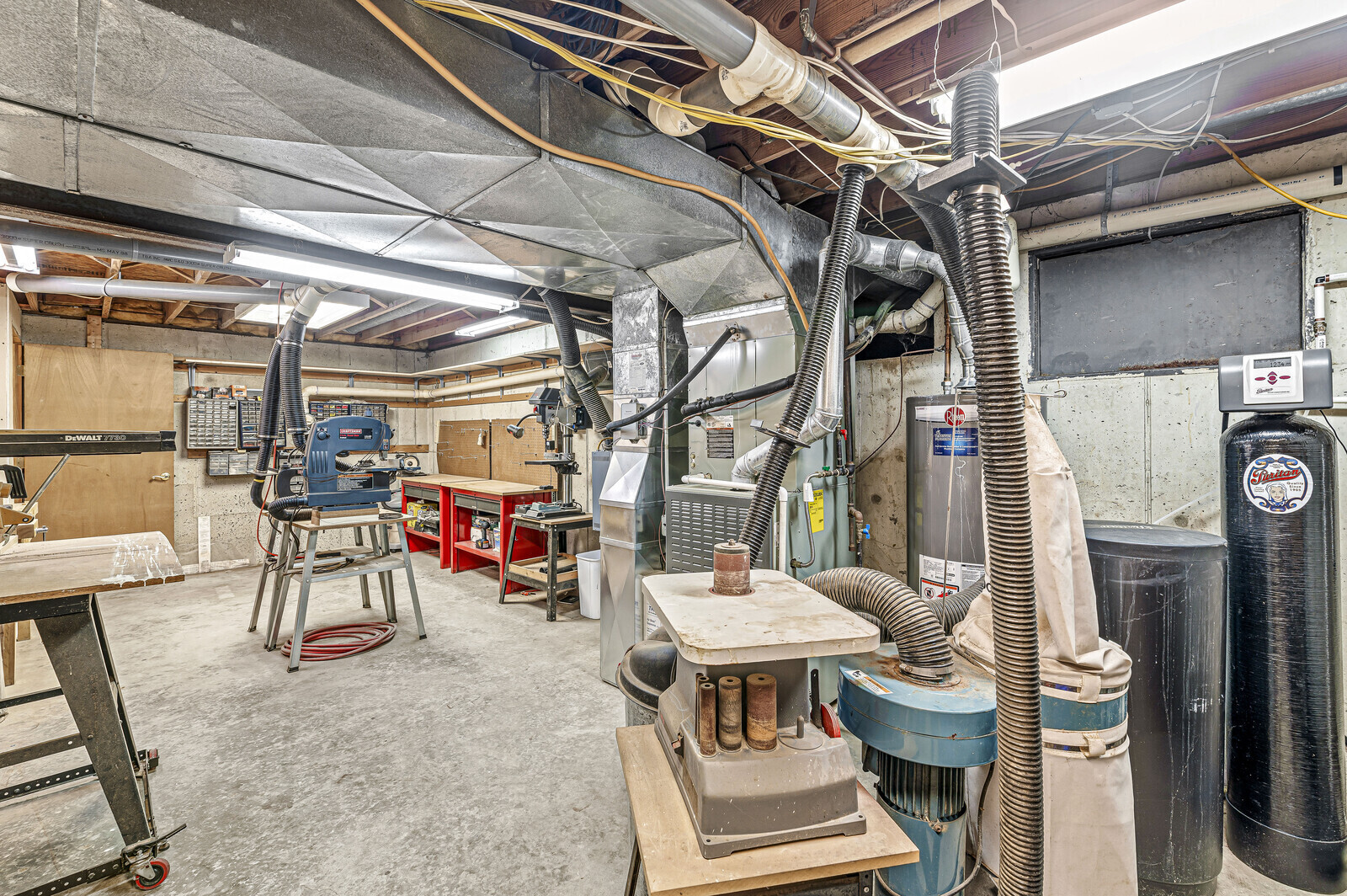 8719 Promontory Road Indianapolis, IN 46236 - Photo 44 of 53 Gallery Image 44