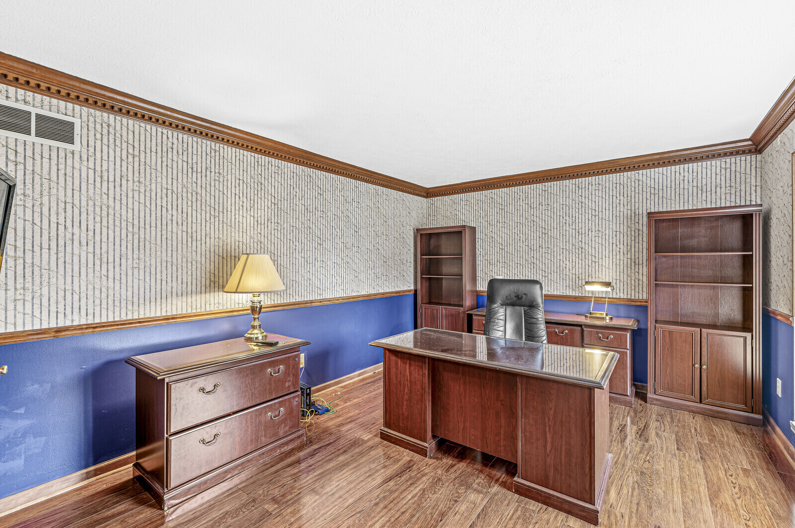 8719 Promontory Road Indianapolis, IN 46236 - Photo 6 of 53 Gallery Image 6