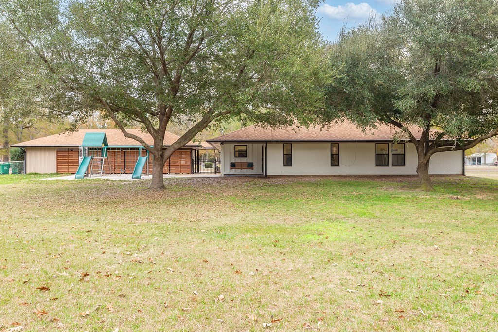 304 Hosea Forrest Road Huntington, TX 75949 - Photo 37 of 45