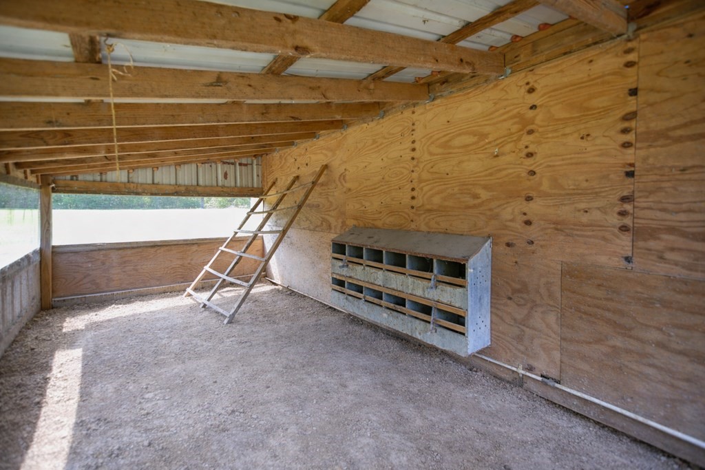 304 Hosea Forrest Road Huntington, TX 75949 - Photo 42 of 45