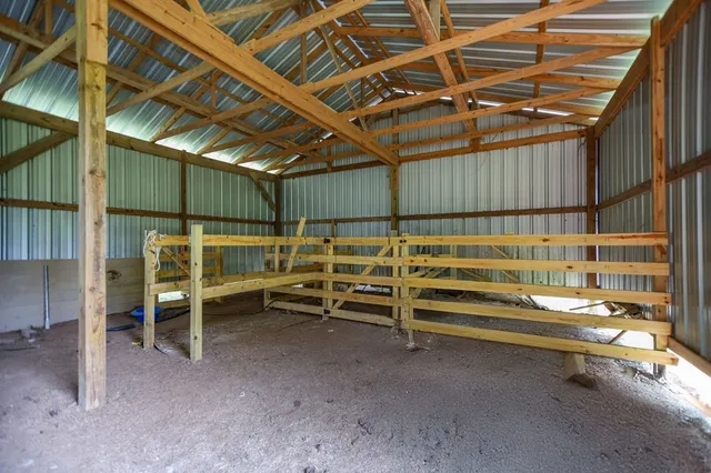 $550,000 | 304 Hosea Forrest Road, Huntington, TX 75949