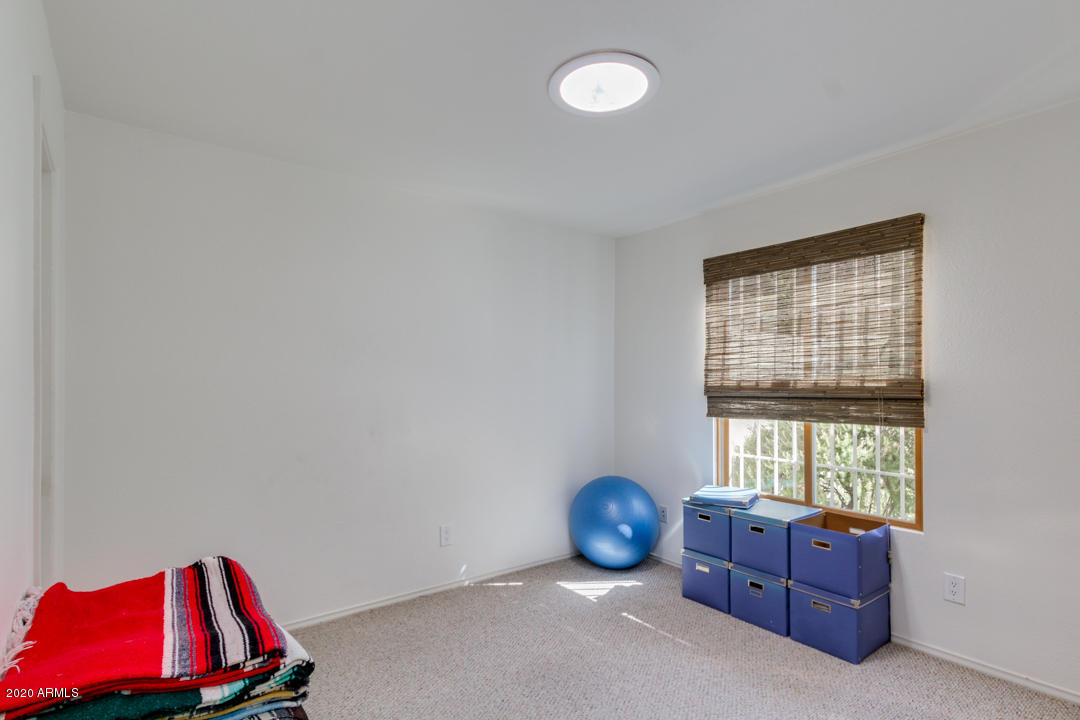 8 West Griswold Road Phoenix, AZ 85021 - Photo 15 of 25 22-Griswold