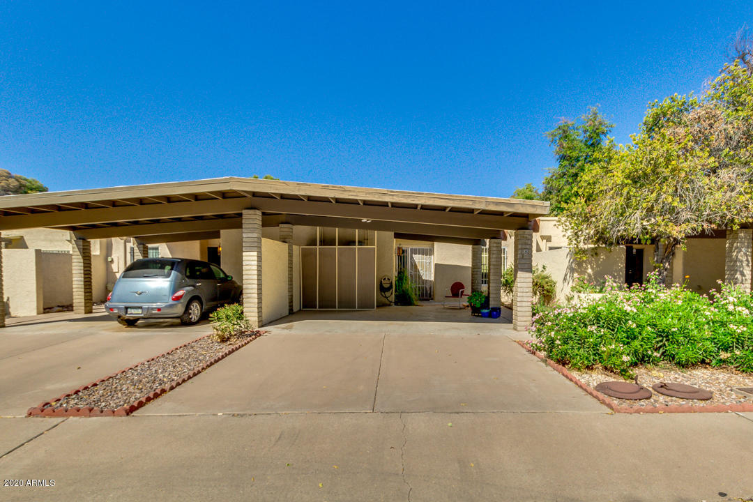 8 West Griswold Road Phoenix, AZ 85021 - Photo 3 of 25 06-Griswold