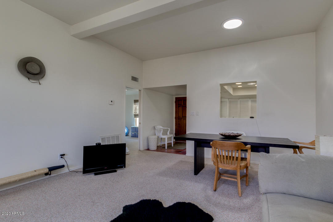 8 West Griswold Road Phoenix, AZ 85021 - Photo 10 of 25 13-Griswold