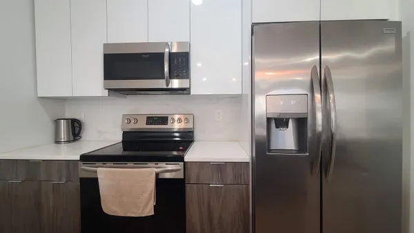 $2,475 | 111 75th Street, Unit 205, North Bergen, NJ 07047