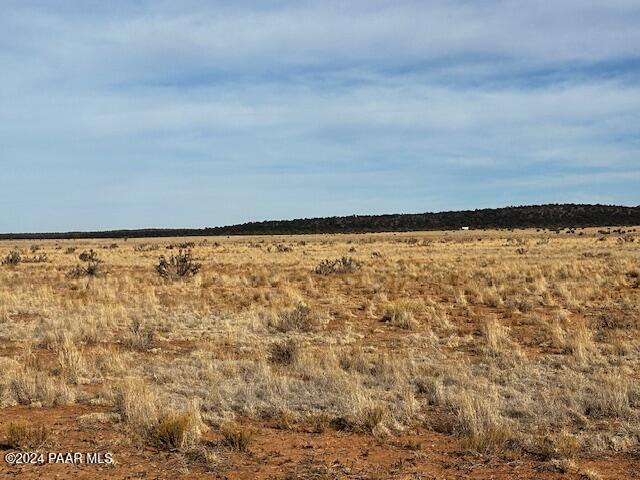 1270 D Along Way Seligman, AZ 86337 - Photo 7 of 8 a view of an ocean