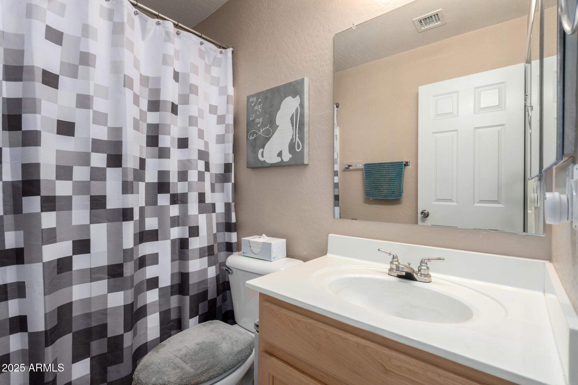 1634 East Harwell Road Phoenix, AZ 85042 - Photo 29 of 44 a bathroom with a sink toilet and shower