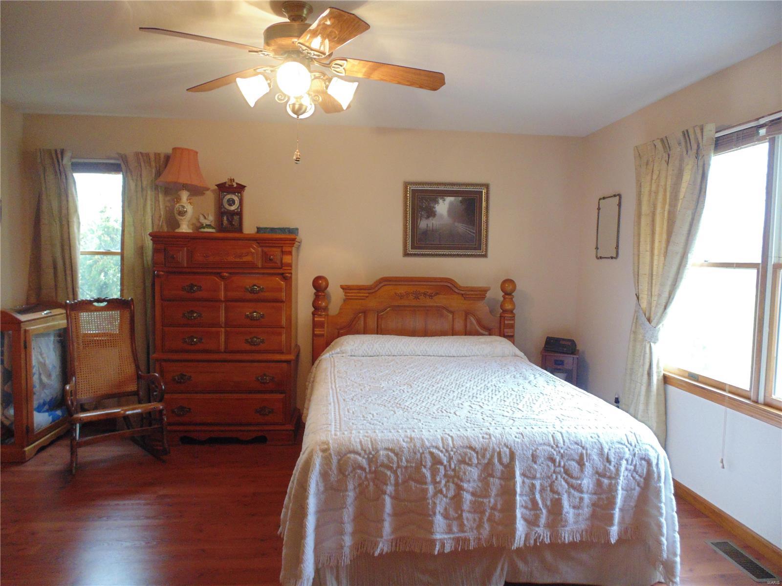 849 Pokey Road Pocahontas, IL 62275 - Photo 28 of 53 Gallery Image 28