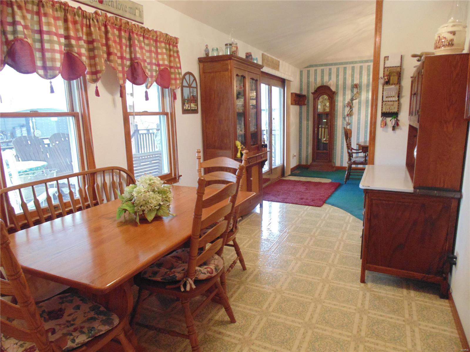849 Pokey Road Pocahontas, IL 62275 - Photo 29 of 53 Gallery Image 29
