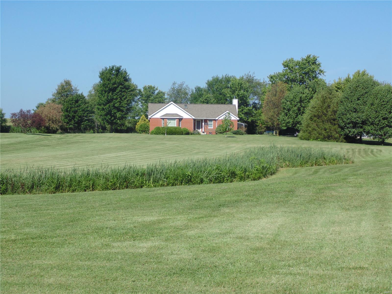 849 Pokey Road Pocahontas, IL 62275 - Photo 33 of 53 Gallery Image 33