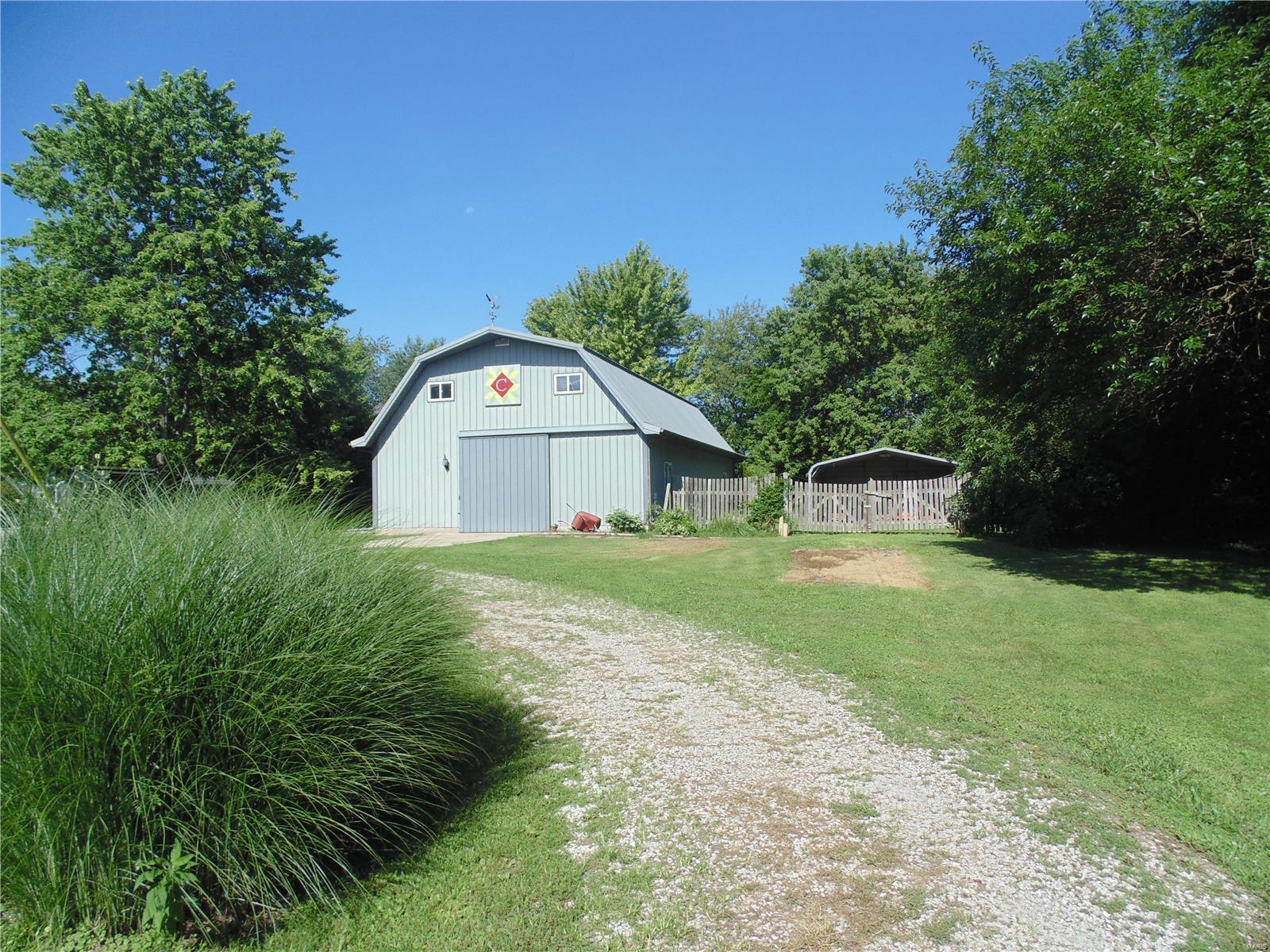 849 Pokey Road Pocahontas, IL 62275 - Photo 40 of 53 Gallery Image 40