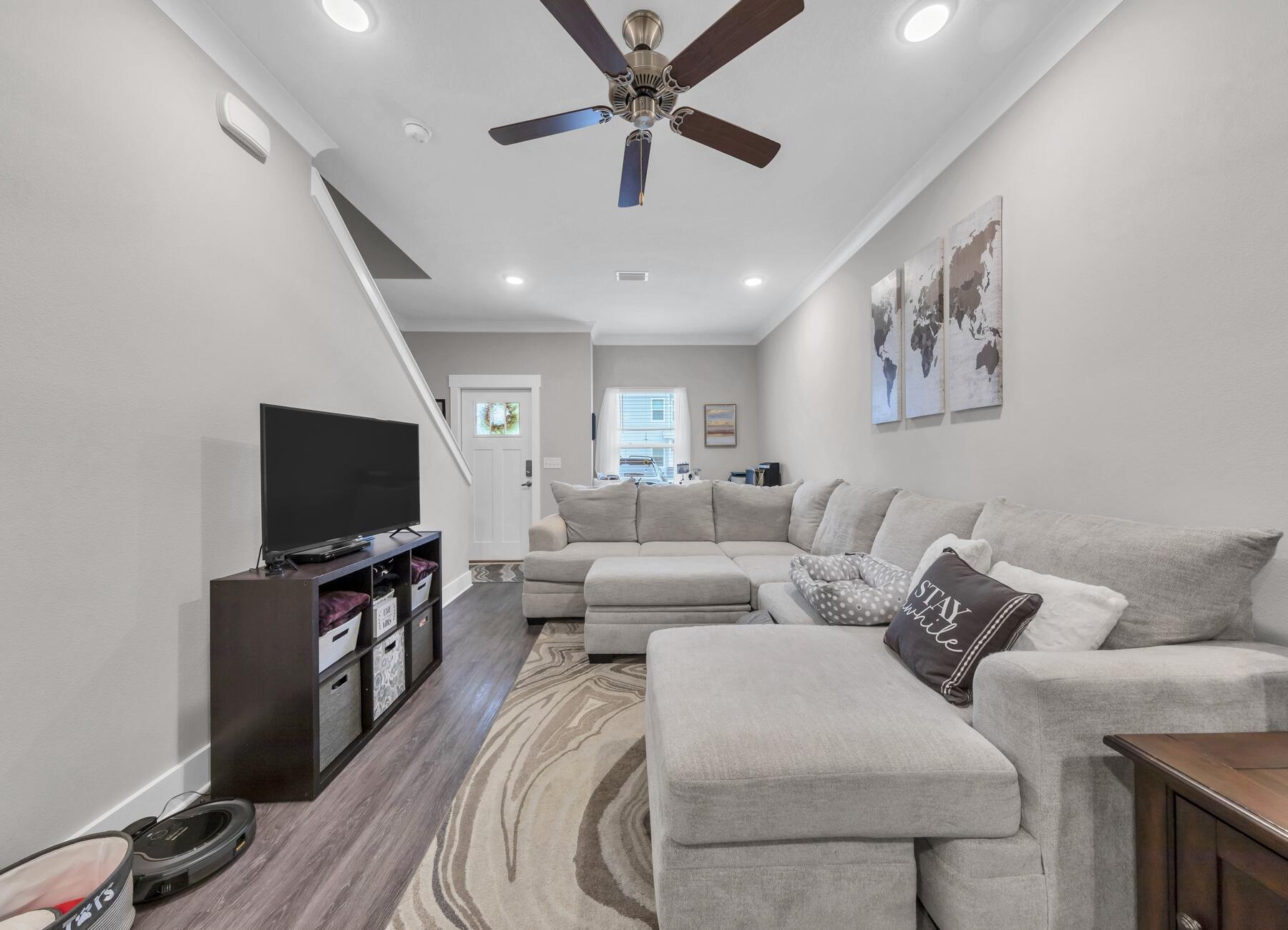 158 North Sand Palm Road Freeport, FL 32439 - Photo 4 of 23 Gallery Image 4