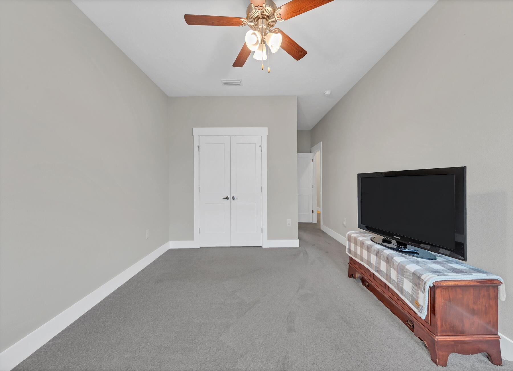 158 North Sand Palm Road Freeport, FL 32439 - Photo 10 of 23 Gallery Image 10