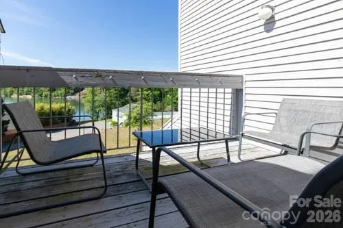 $209,500 | 1050 21st Avenue Northwest, Unit 90, Hickory, NC 28601