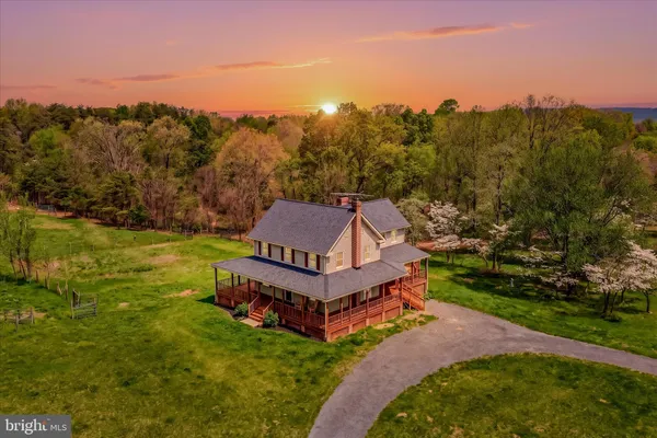 $599,900 | 344 Tub Run Hollow Road, Hedgesville, WV 25427