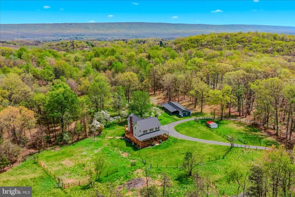 $599,900 | 344 Tub Run Hollow Road, Hedgesville, WV 25427