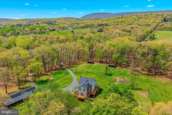 $599,900 | 344 Tub Run Hollow Road, Hedgesville, WV 25427