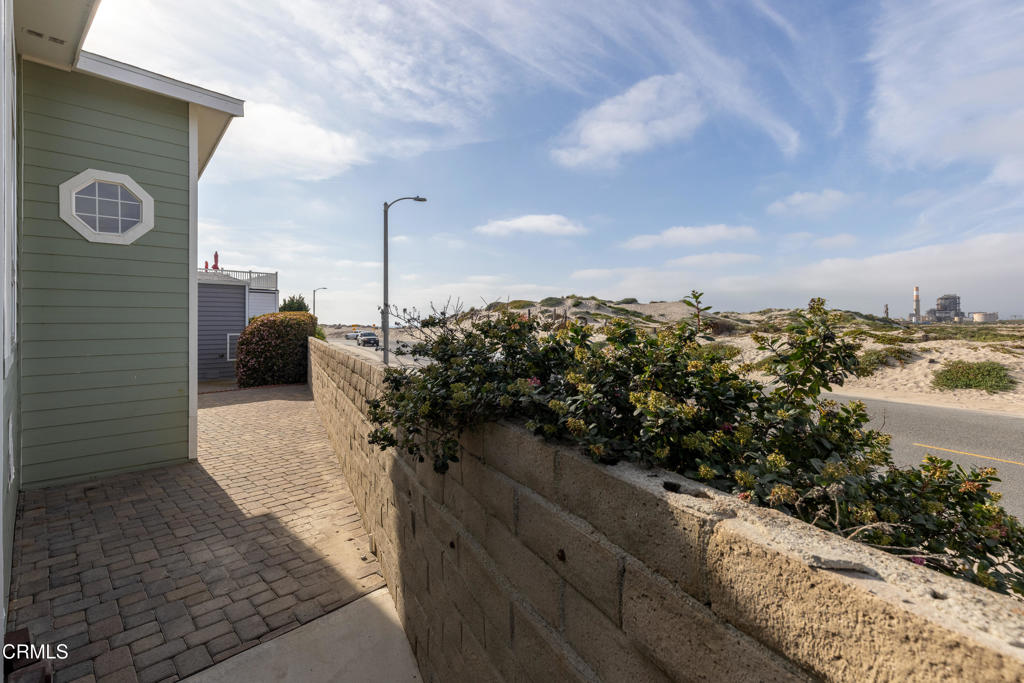 5540 West 5th Street, Unit 180 Oxnard, CA 93035 - Photo 7 of 38 5540 W 5th St #180-1767-HDR