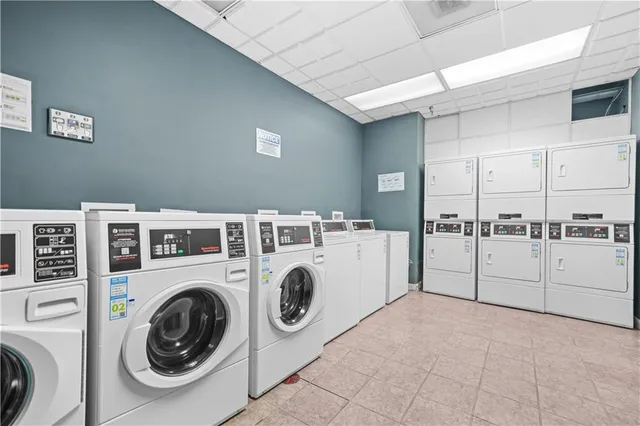 $231,000 | 375 Ralph McGill Boulevard Northeast, Unit 502, Atlanta, GA 30312