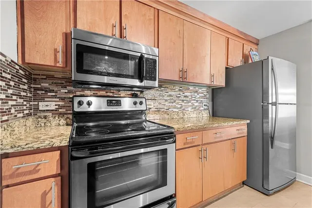 $231,000 | 375 Ralph McGill Boulevard Northeast, Unit 502, Atlanta, GA 30312