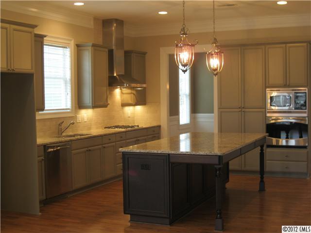 210 Crowded Roots Road, Unit 10 Fort Mill, SC 29715 - Photo 2 of 3 Gallery Image 2